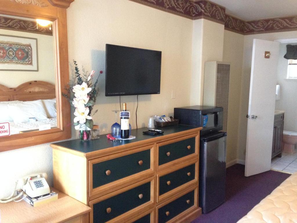 Travelers Inn And Suites South Lake Tahoe Habitación foto